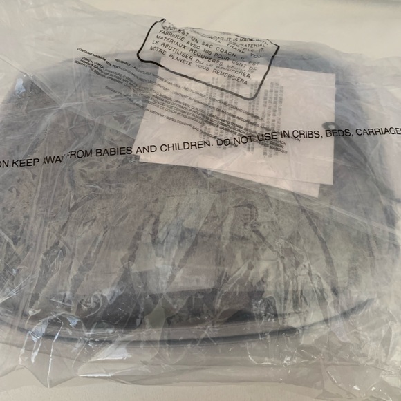 COACH Mini Jamie Camera Bag With Quilting - Picture 4 of 7